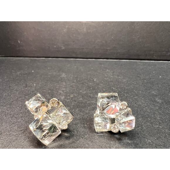 Vintage Silver Tone Crystal Cube Rhinestone Cluster Earrings - Picture 8 of 14